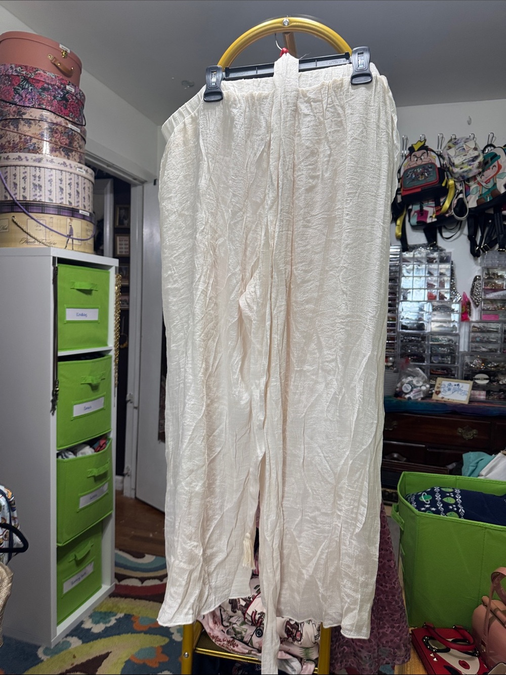 Women's Cream Wide-Leg Textured Pants